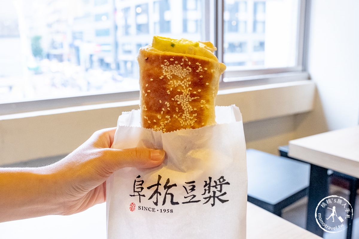 別傻傻排隊！阜杭豆漿同時段「竟差40分鐘」？實測揭密：選這天去幾乎不用等