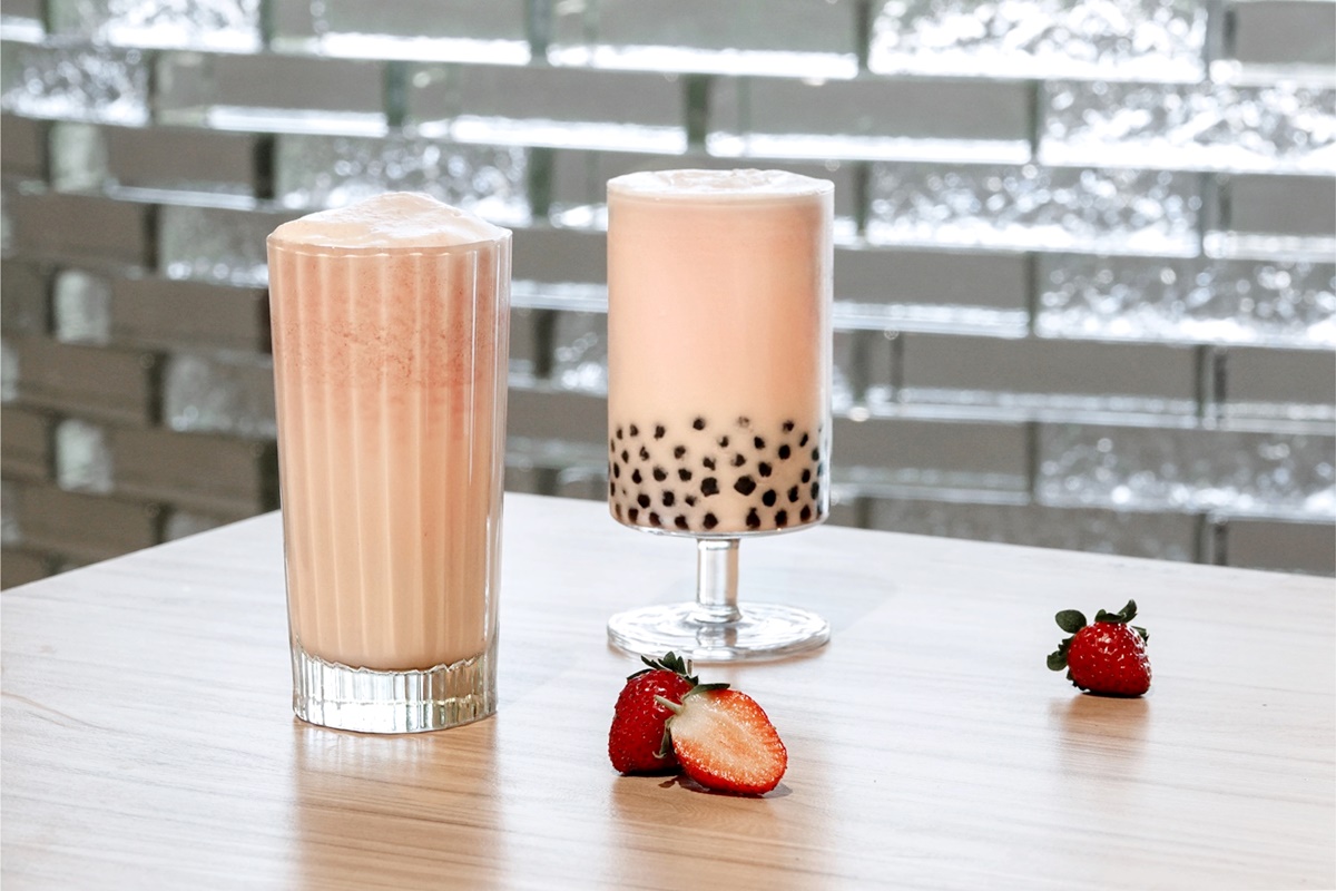 「麻古買一送一」喝到年底!4大手搖新品優惠,得正緋烏龍、茶湯會聖誕草莓 「麻古買一送一」喝到年底!4大手搖新品優惠,得正緋烏龍、茶湯會聖誕草莓