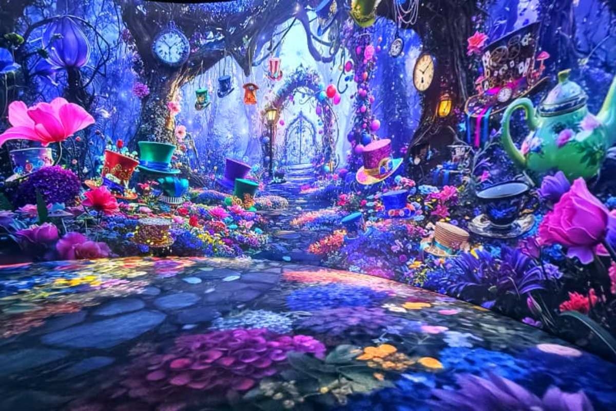 門票85折＋送限量禮！「愛麗絲拯救仙境展」神還原童話場景，打卡抽免費機票