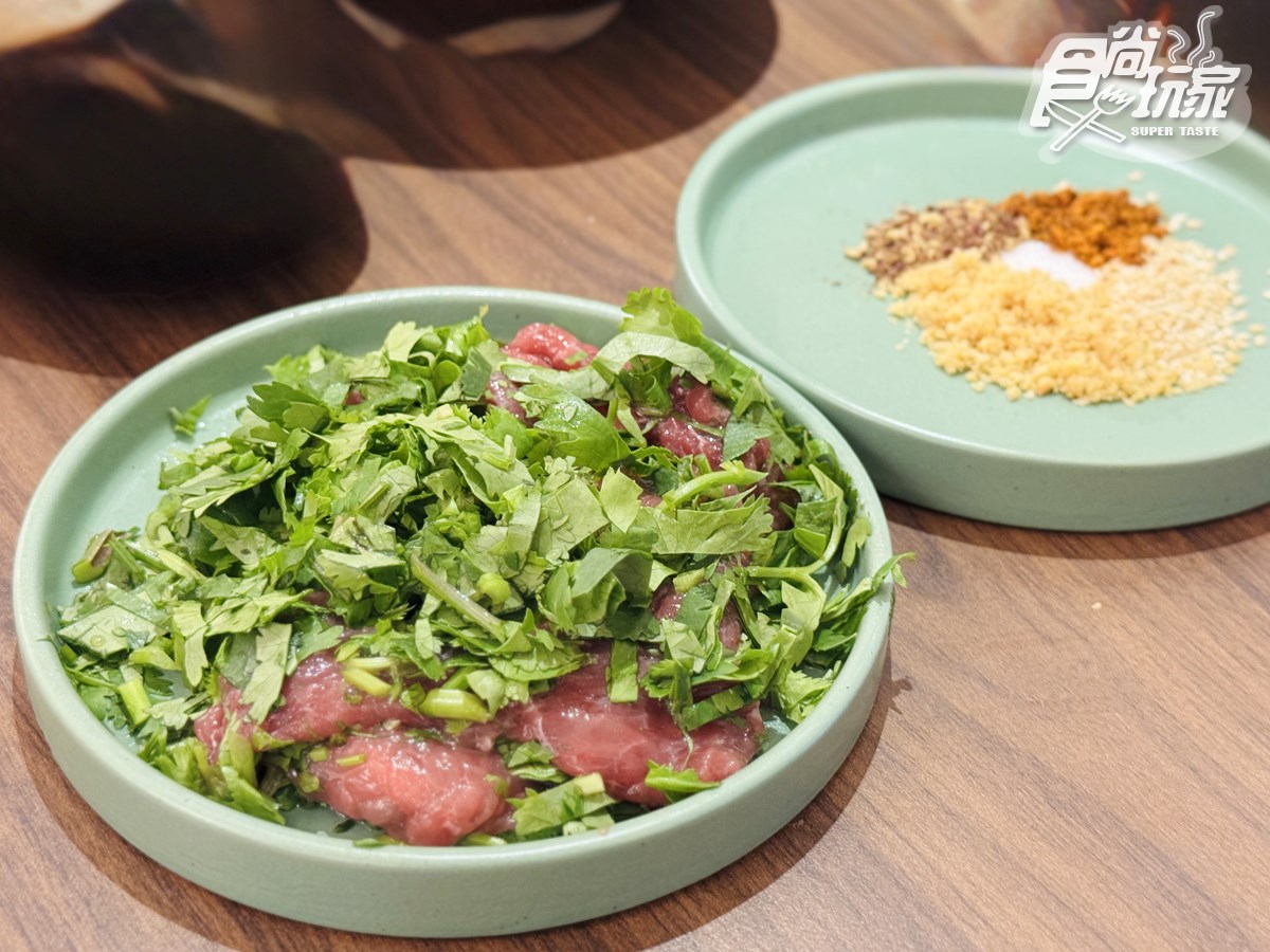 「馮校長老火鍋」首度插旗台北！推薦必點＋優惠搶先看，AI教父黃仁勳也愛