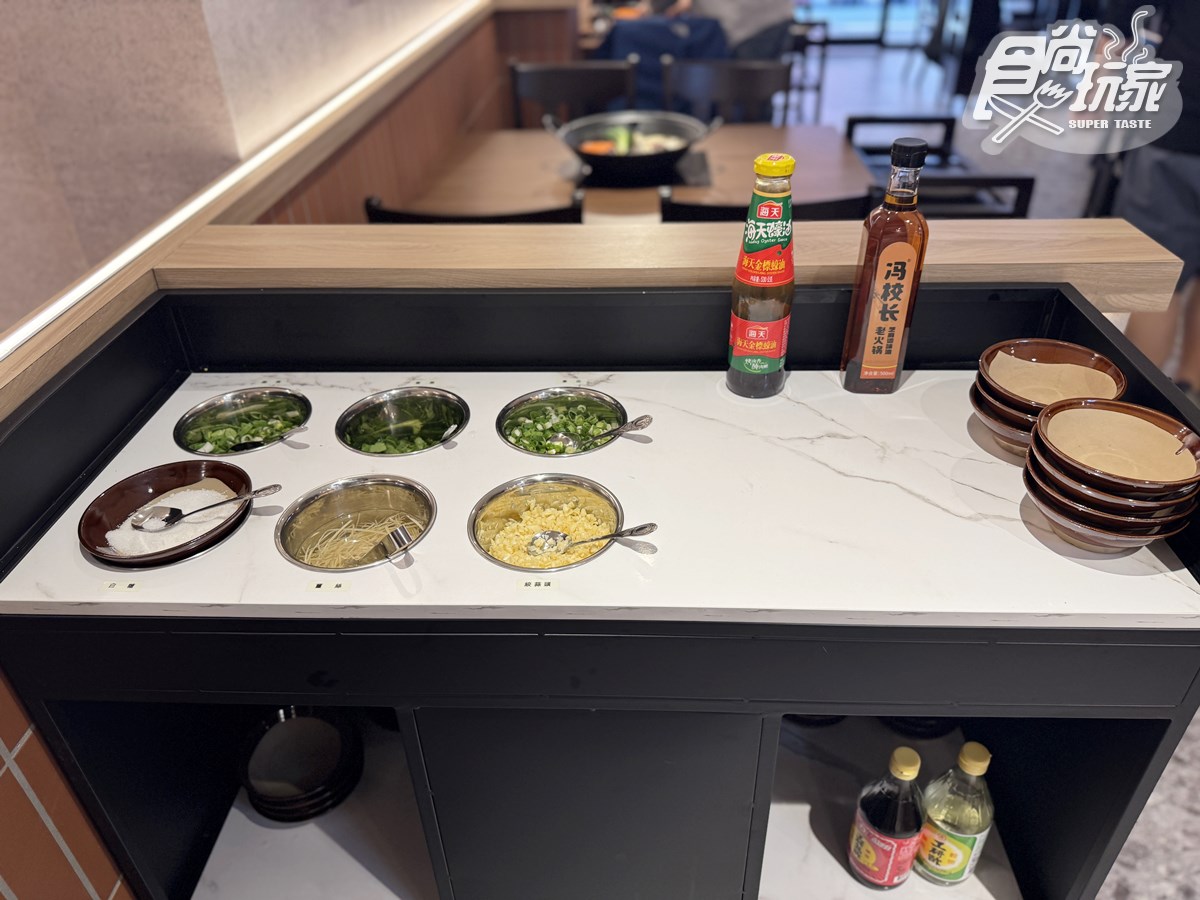 「馮校長老火鍋」首度插旗台北！推薦必點＋優惠搶先看，AI教父黃仁勳也愛