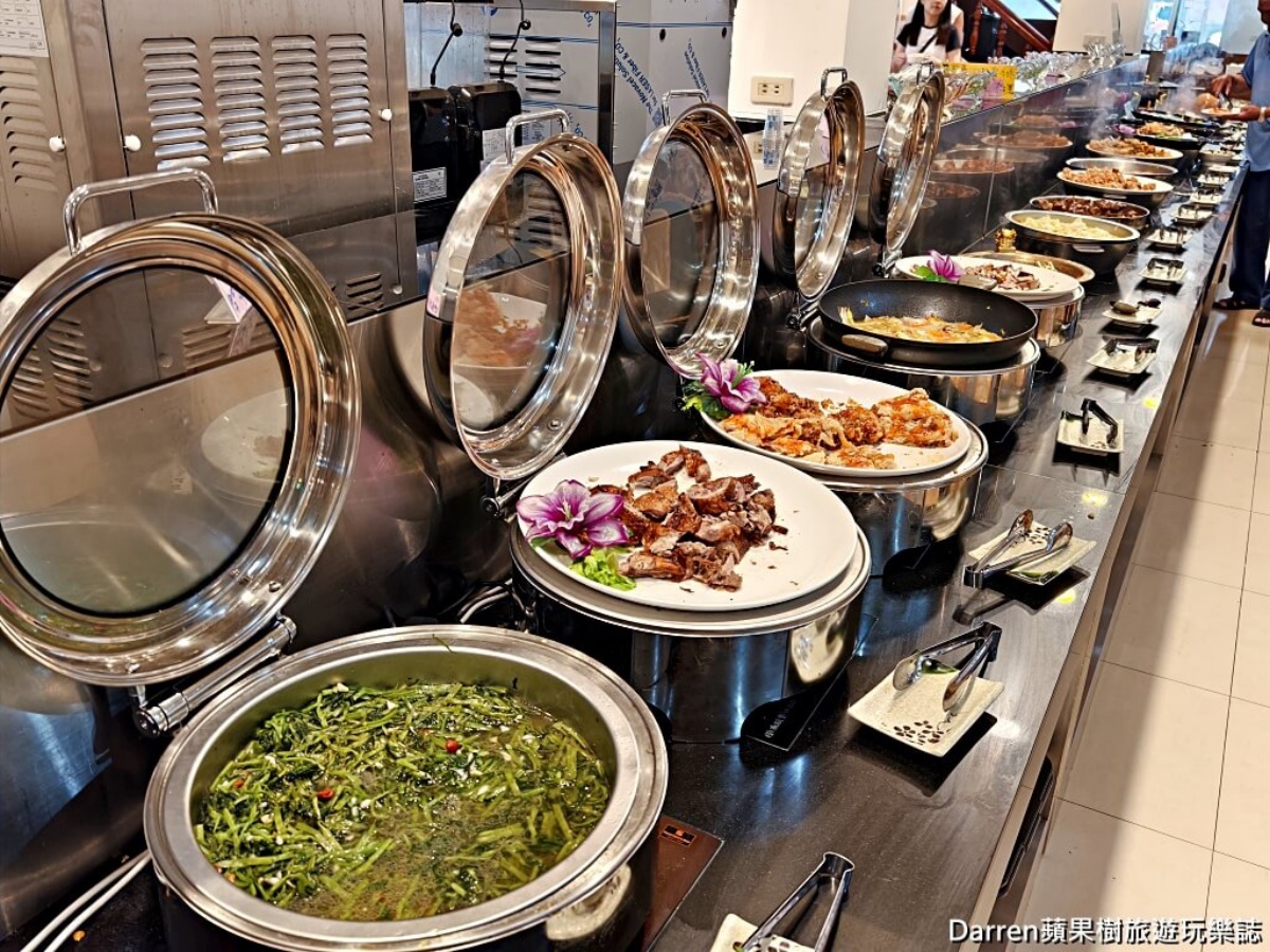 420元牛排＋自助吧吃到飽！港點、熱炒、烤鴨無限夾，還能DIY魚肉湯