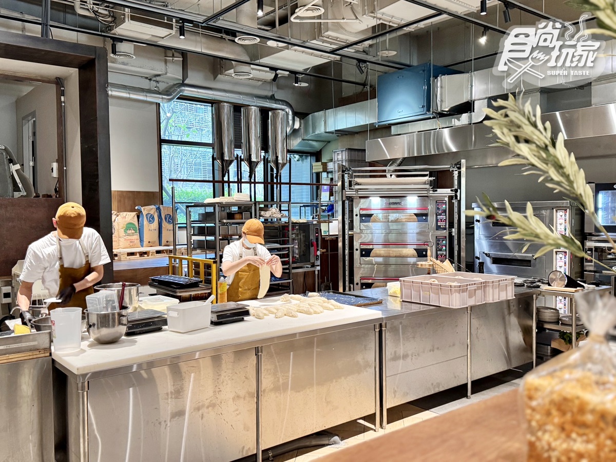 路易莎最新200坪不限時空間！「白霧時光」全天候現烤麵包、必點推薦５亮點