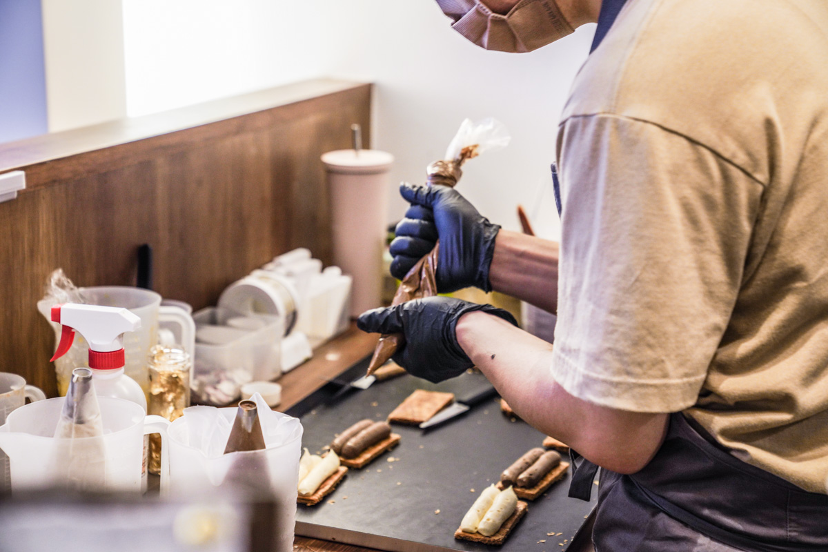 平日下午竟還要拿號碼牌？台北10家排隊甜點：雲朵生甜甜圈、仙氣布丁１秒收服