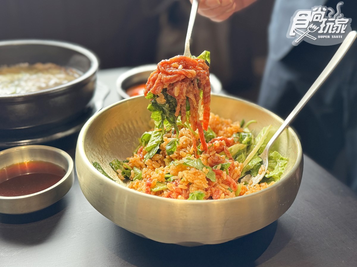 築間第1家「韓國醒酒湯」開幕!5大推薦+隱藏吃法一覽,內用小菜無限續到飽 築間第1家「韓國醒酒湯」開幕!5大推薦+隱藏吃法一覽,內用小菜無限續到飽