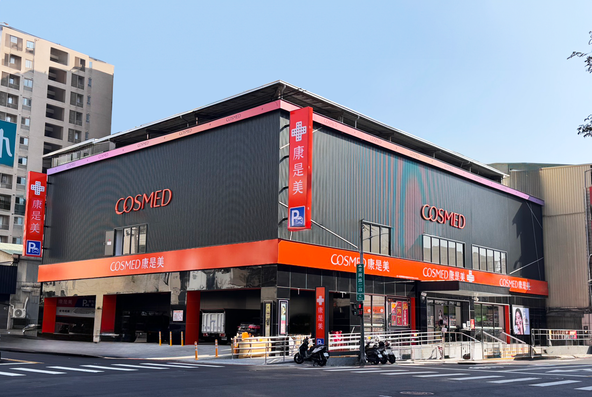 全台首間「OLIVE YOUNG」在這！５大亮點＋推薦必買，加碼超Q迪士尼盒玩