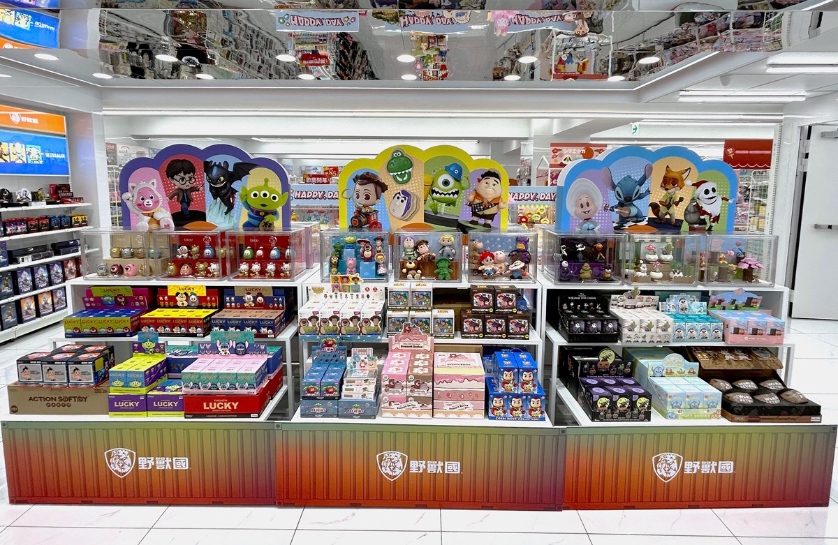 全台首間「OLIVE YOUNG」在這！５大亮點＋推薦必買，加碼超Q迪士尼盒玩