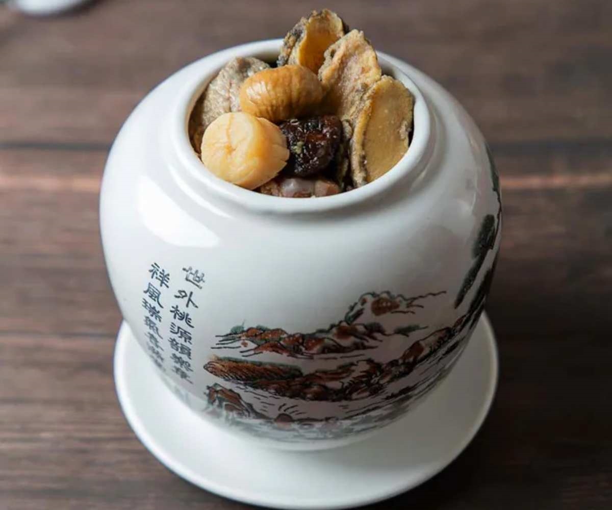 米其林年菜2999！「連６年米其林推薦台菜」下殺64折，免運再送煙燻豚棒腿