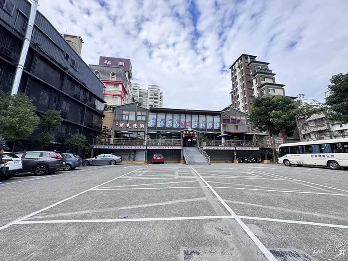 礁溪泡湯300元有找！雙人湯屋24H開放半夜也能衝，大眾池百元爽泡不限時