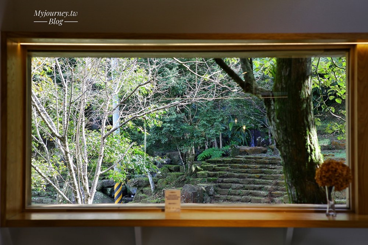 冬天美到春天！海拔700米「深山祕境咖啡」：落羽松接力櫻花，拍宮崎駿魔法森林