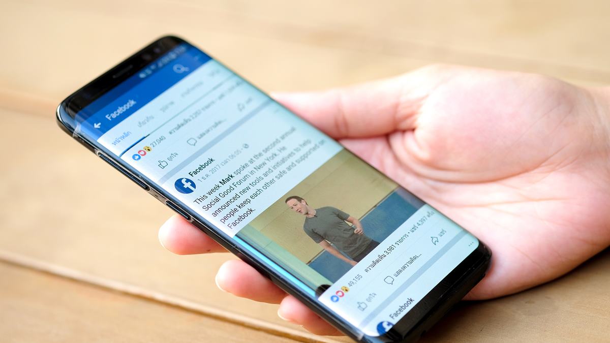 臉書剩下老人會用？他嘆內容變無聊，一票人反推「２強項」：能搶到便宜商品