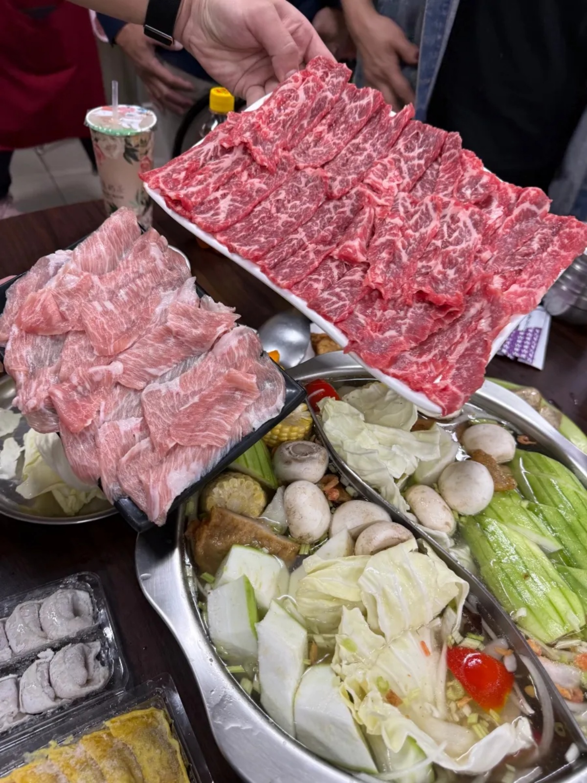 誰才是高屏汕頭火鍋霸主？五迷必吃、夜市傳奇，８間半世紀老店你吃過幾家