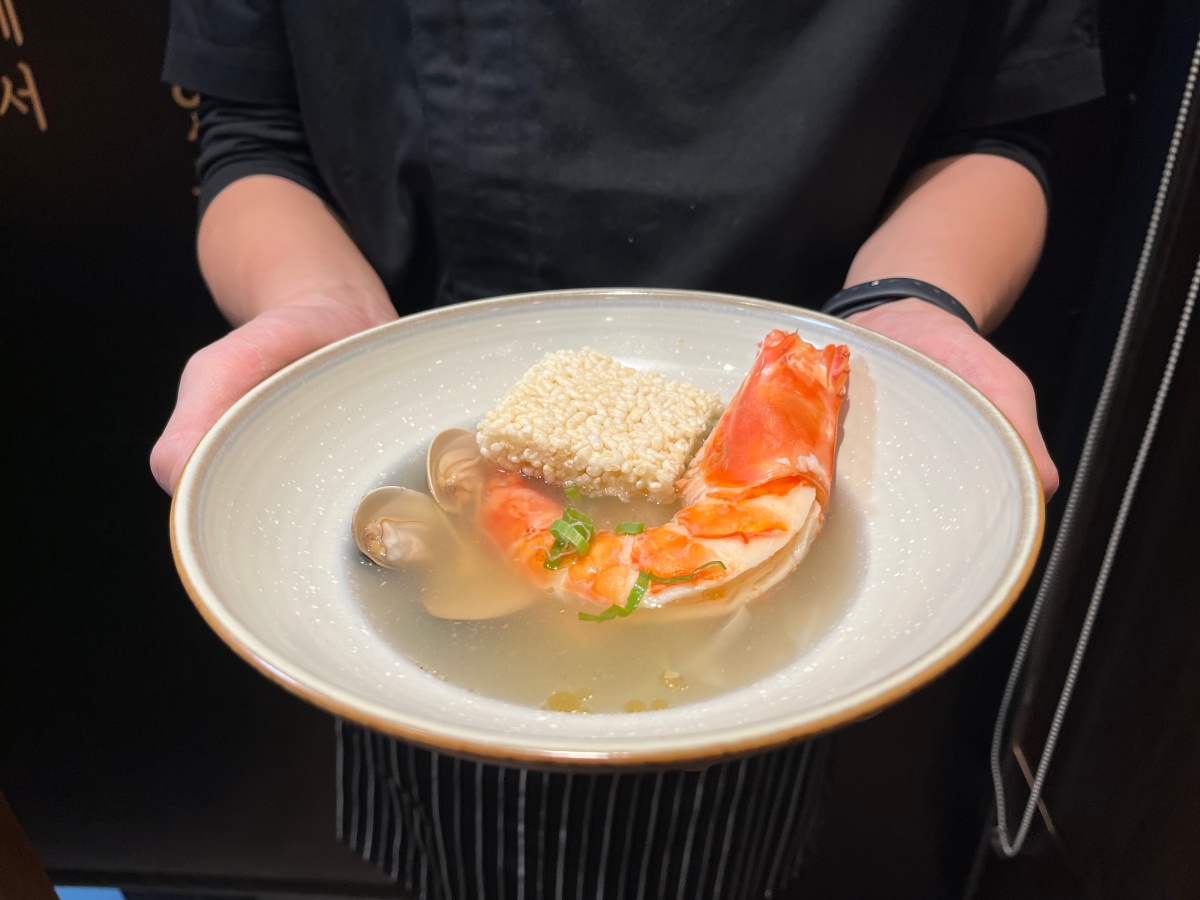 韓式小菜、鮮蔬無限續！韓式燒肉350元開吃，再推包廂「全程職人代烤」