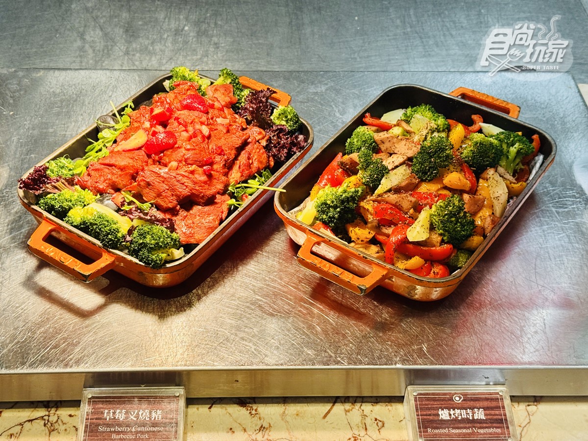 台北爽嗑「草莓料理吃到飽」！25道草莓料理開箱，雙人同行第２人55折