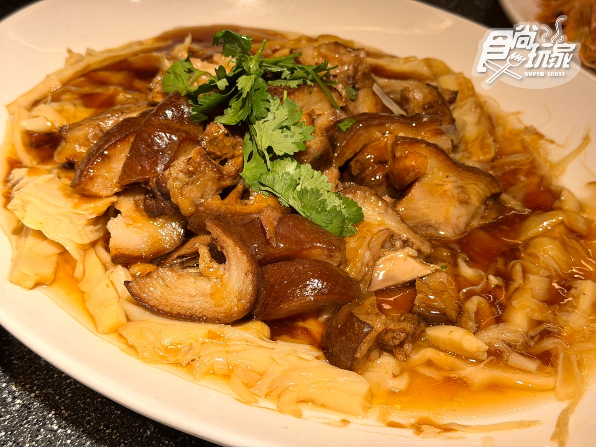 對中「這8字」紅蟳米糕免費!台味辦桌菜吃到飽,佛跳牆、藍鑽蝦百道無限夾 對中「這8字」紅蟳米糕免費!台味辦桌菜吃到飽,佛跳牆、藍鑽蝦百道無限夾