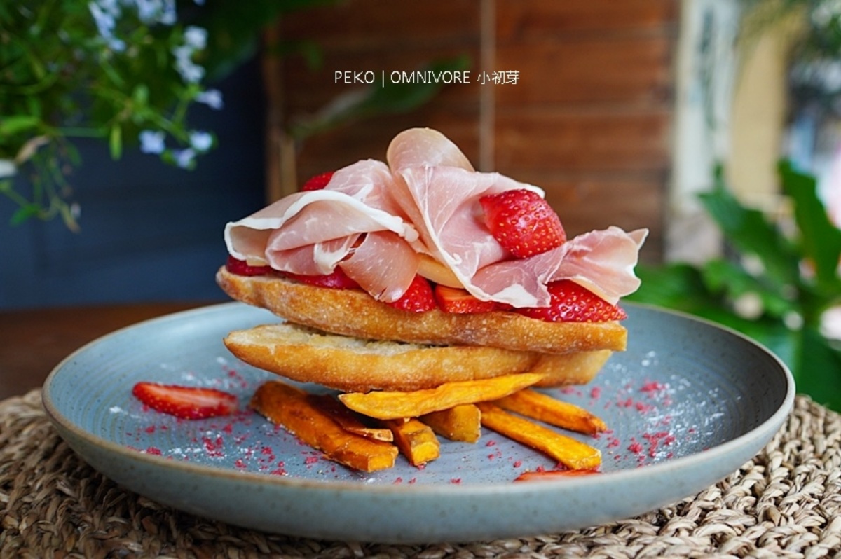 免踩泥巴下雨天也能去！６家好玩草莓園：DIY大福、超Q草莓裝、現烤桶仔雞