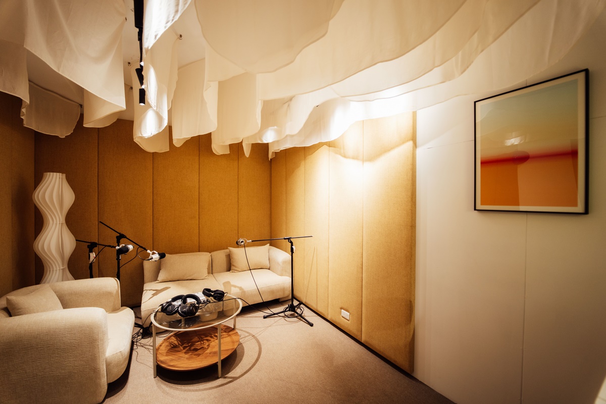 拖延症人救星！西門町百坪老屋咖啡廳「進度監督員」暴紅，５層樓重點帶逛