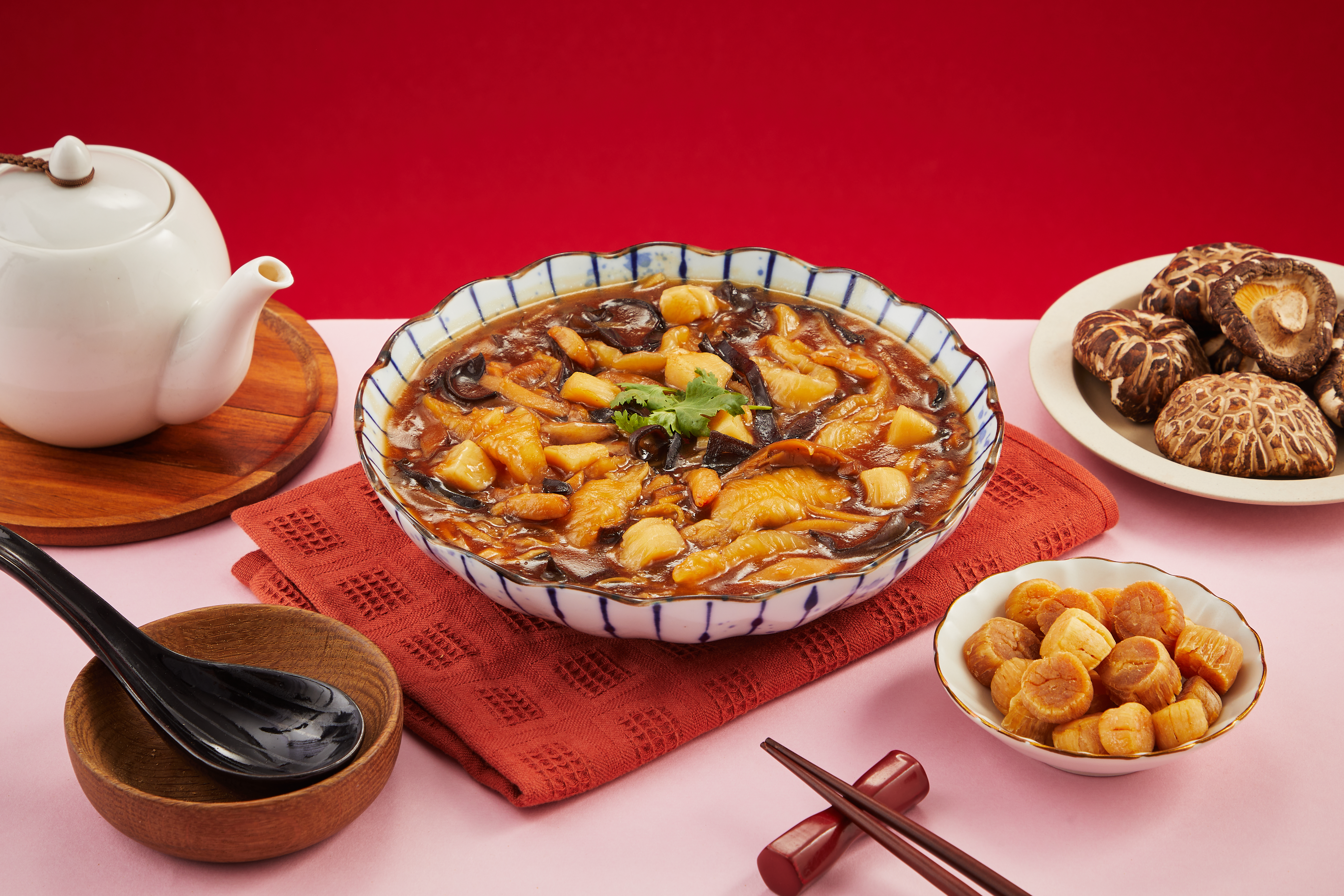 超商開賣「百元佛跳牆」！7-11百款年菜最澎派，寶可夢佛跳牆、南北辦桌、星級飯店