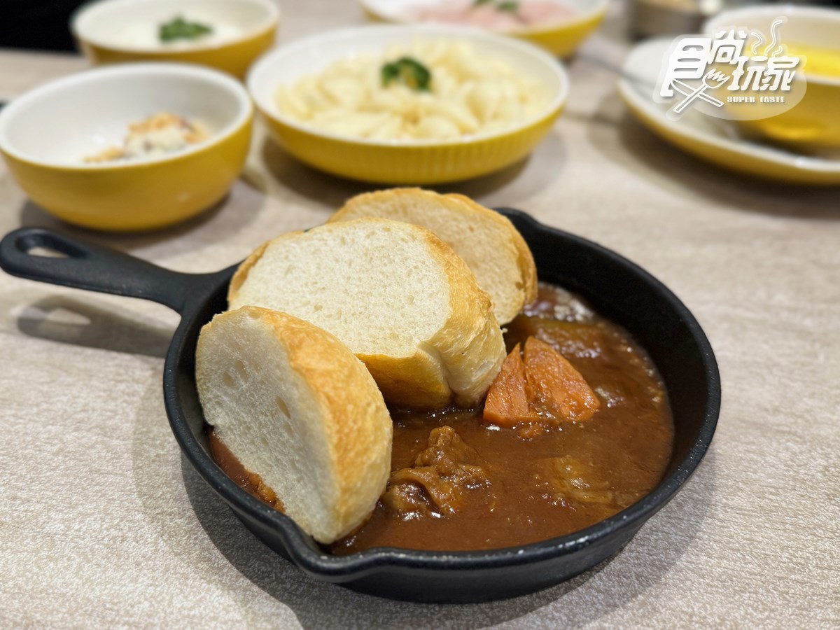 免費送Tefal鍋具!高CP值「雞湯火鍋」爽吃火焰雞+肋眼牛,開心果冰吃到飽 免費送Tefal鍋具!高CP值「雞湯火鍋」爽吃火焰雞+肋眼牛,開心果冰吃到飽