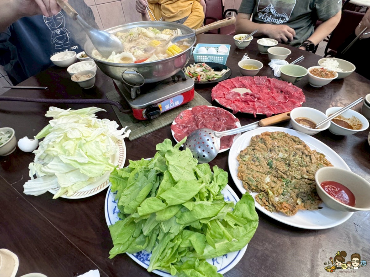 誰才是高屏汕頭火鍋霸主？五迷必吃、夜市傳奇，８間半世紀老店你吃過幾家