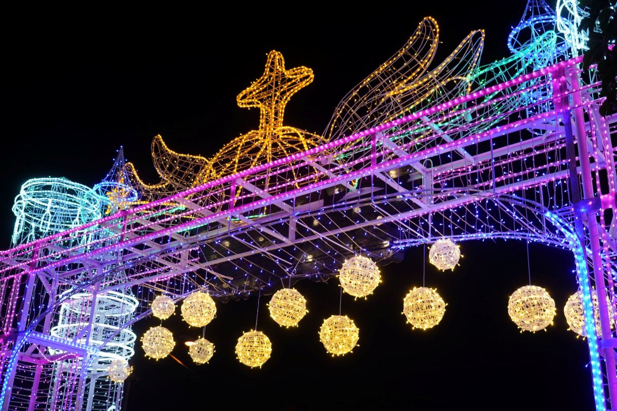 全台最美燈籠海點燈！1.8萬盞彩繪燈籠日夜都好拍，馬年限定小提燈免費拿