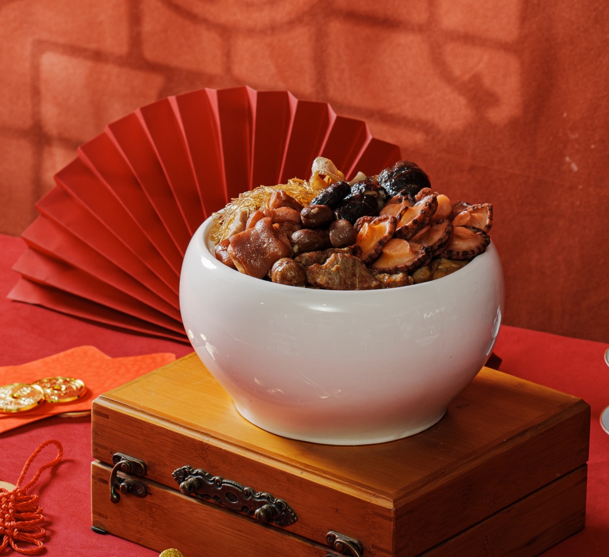 酷洛米佛跳牆超吸睛!2026通路年菜超過200道,還有免費試吃大會快筆記 酷洛米佛跳牆超吸睛!2026通路年菜超過200道,還有免費試吃大會快筆記