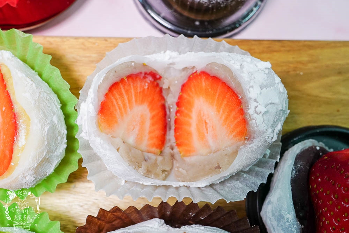 全台14家排隊草莓大福「斷面秀」：一顆25元 vs 精品級甜點，你的命定大福是哪顆？