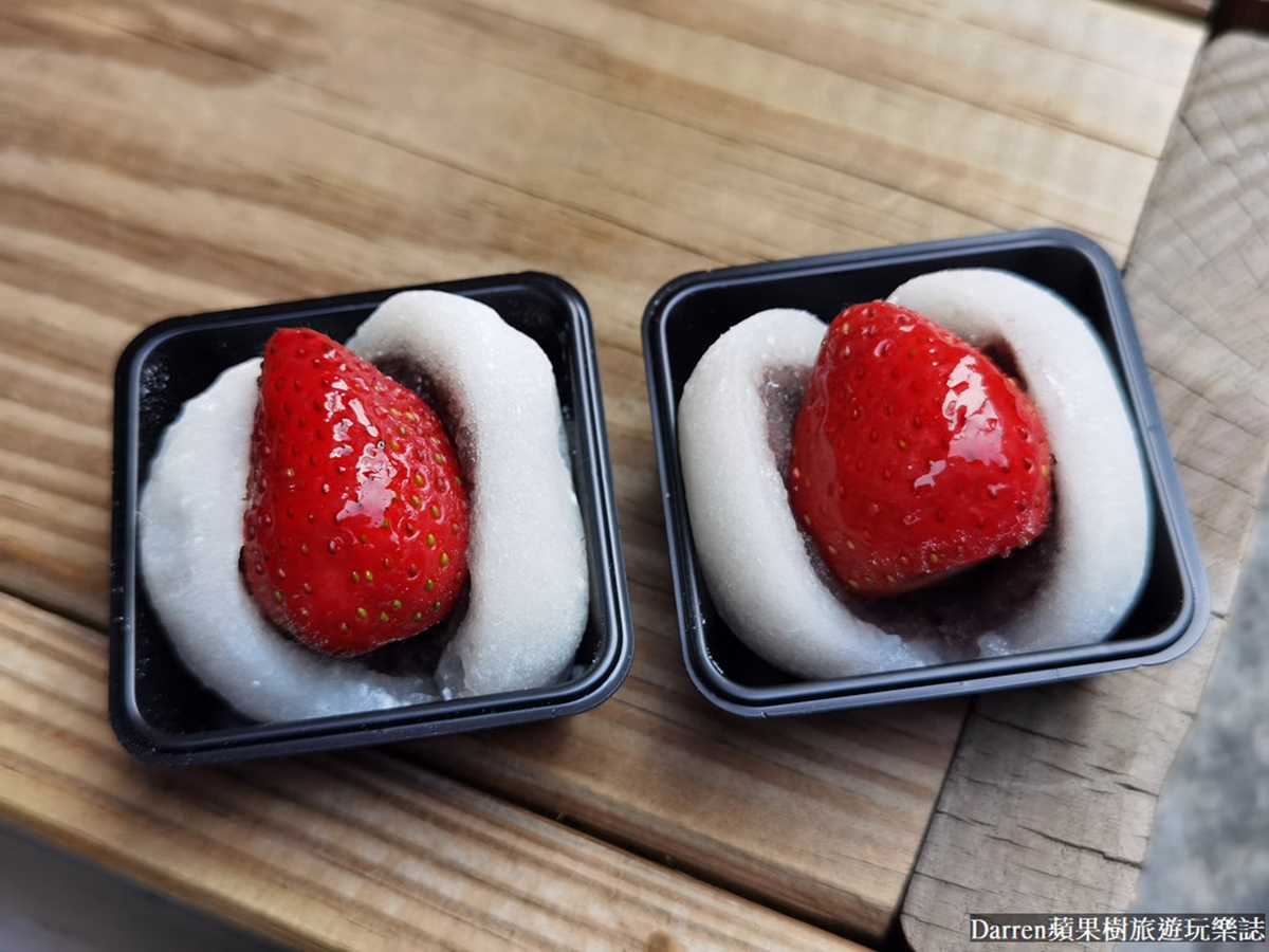 全台14家排隊草莓大福「斷面秀」：一顆25元 vs 精品級甜點，你的命定大福是哪顆？
