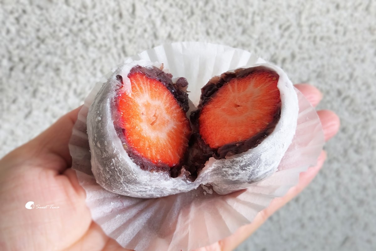 全台14家排隊草莓大福「斷面秀」：一顆25元 vs 精品級甜點，你的命定大福是哪顆？