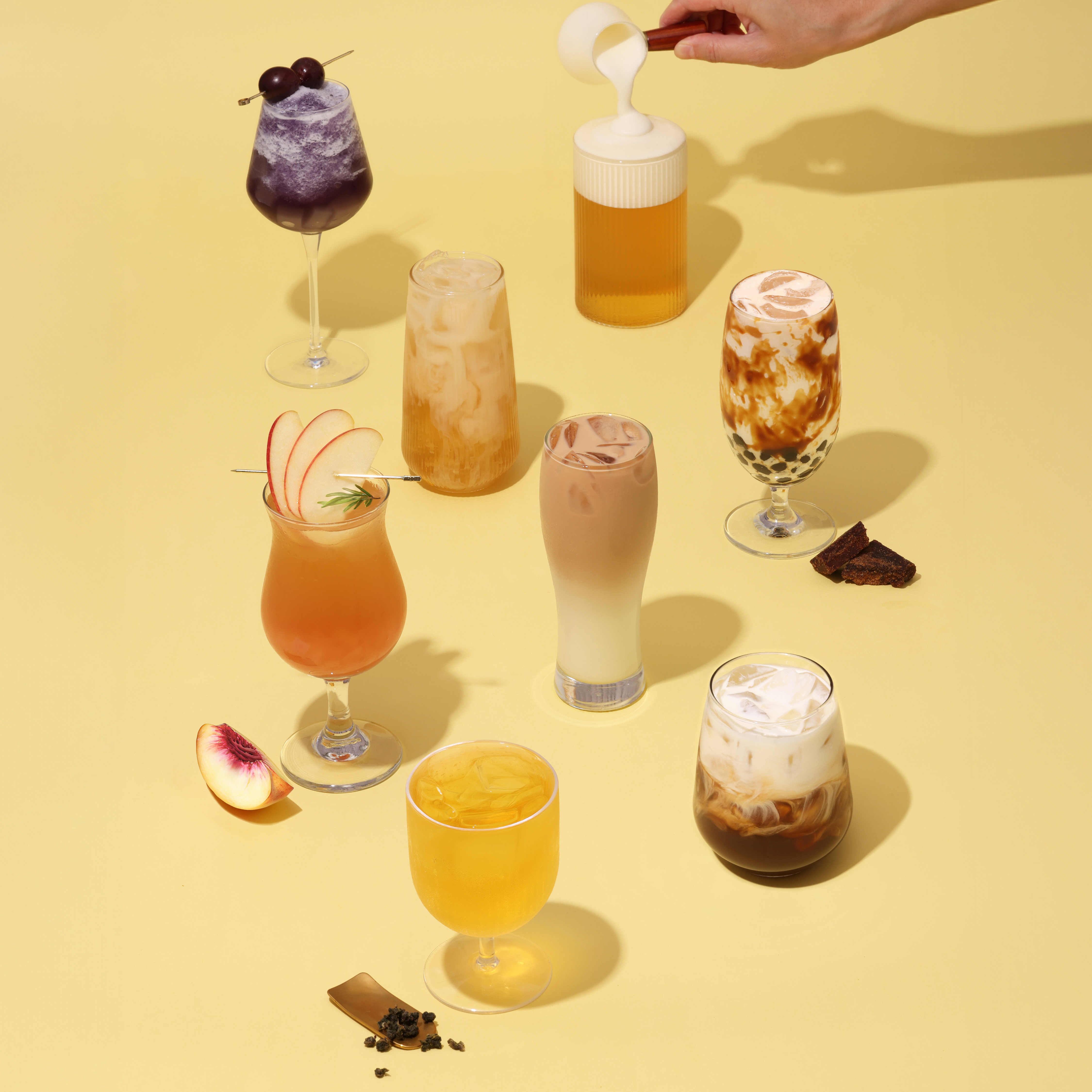 CoCo莓果茶10元、鶴茶樓買一送一!5大最新手搖飲優惠,「季緣」插旗台中88折 CoCo莓果茶10元、鶴茶樓買一送一!5大最新手搖飲優惠,「季緣」插旗台中88折