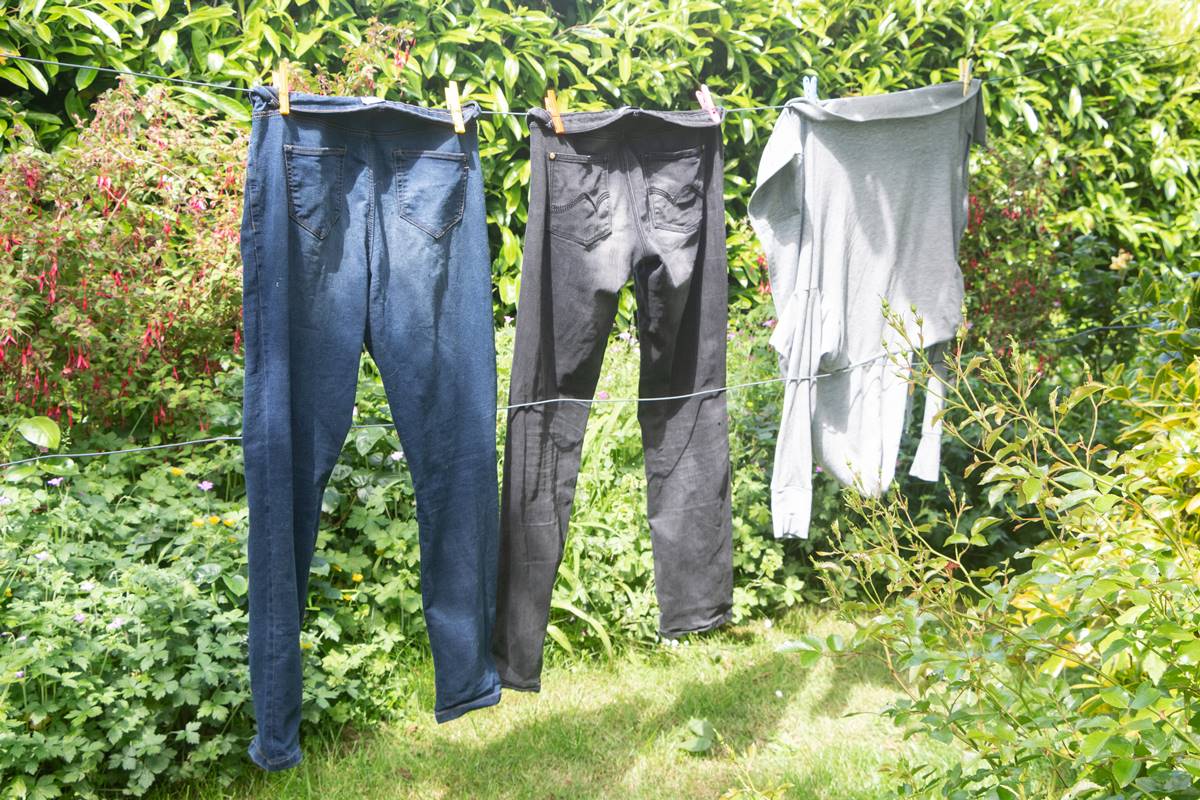 冬天帽T怎麼曬比較快乾?洗衣專家教1招速乾、沒臭味:厚棉衣物也適用 冬天帽T怎麼曬比較快乾?洗衣專家教1招速乾、沒臭味:厚棉衣物也適用