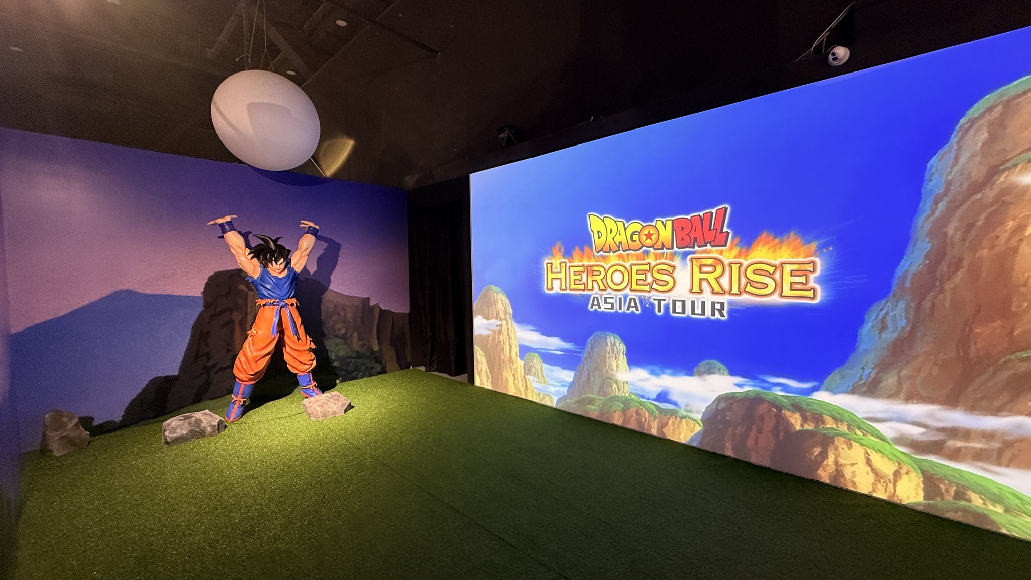 2026「展覽＋快閃店」懶人包！亞洲最大「蠟筆小新」、千坪恐龍展、蜷川實花