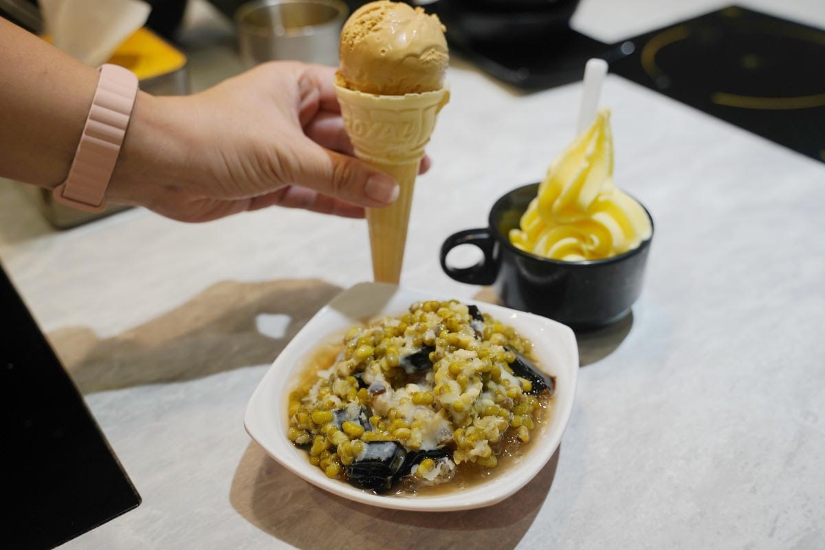 139元吃到飽!超狂「平價小火鍋」滷肉飯、甜點、冰淇淋暢吃,必嗑牛奶鍋 139元吃到飽!超狂「平價小火鍋」滷肉飯、甜點、冰淇淋暢吃,必嗑牛奶鍋