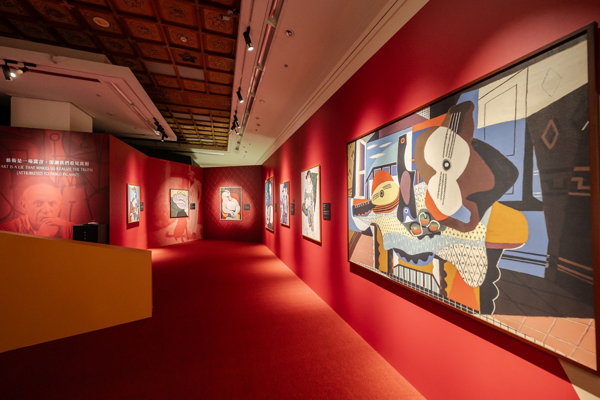 2026「展覽＋快閃店」懶人包！亞洲最大「蠟筆小新」、千坪恐龍展、蜷川實花