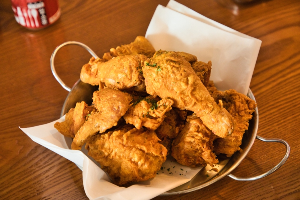 年末聚餐必看！披薩盒、炸雞桶是垃圾還是回收？丟錯小心挨罰６千