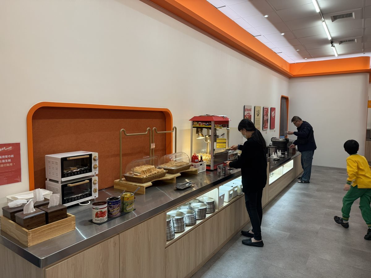 199元排餐＋自助吧吃到飽！滷肉飯、關東煮無限夾，必吃「川味麻婆豆腐醬」