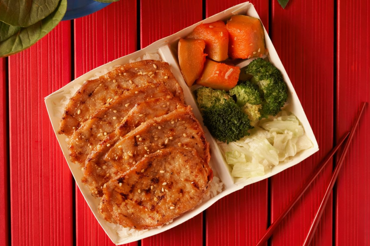 新開３門市買一送一！「便當界烤肉王」直火現烤＋澎派肉量，還有送烤肉優惠