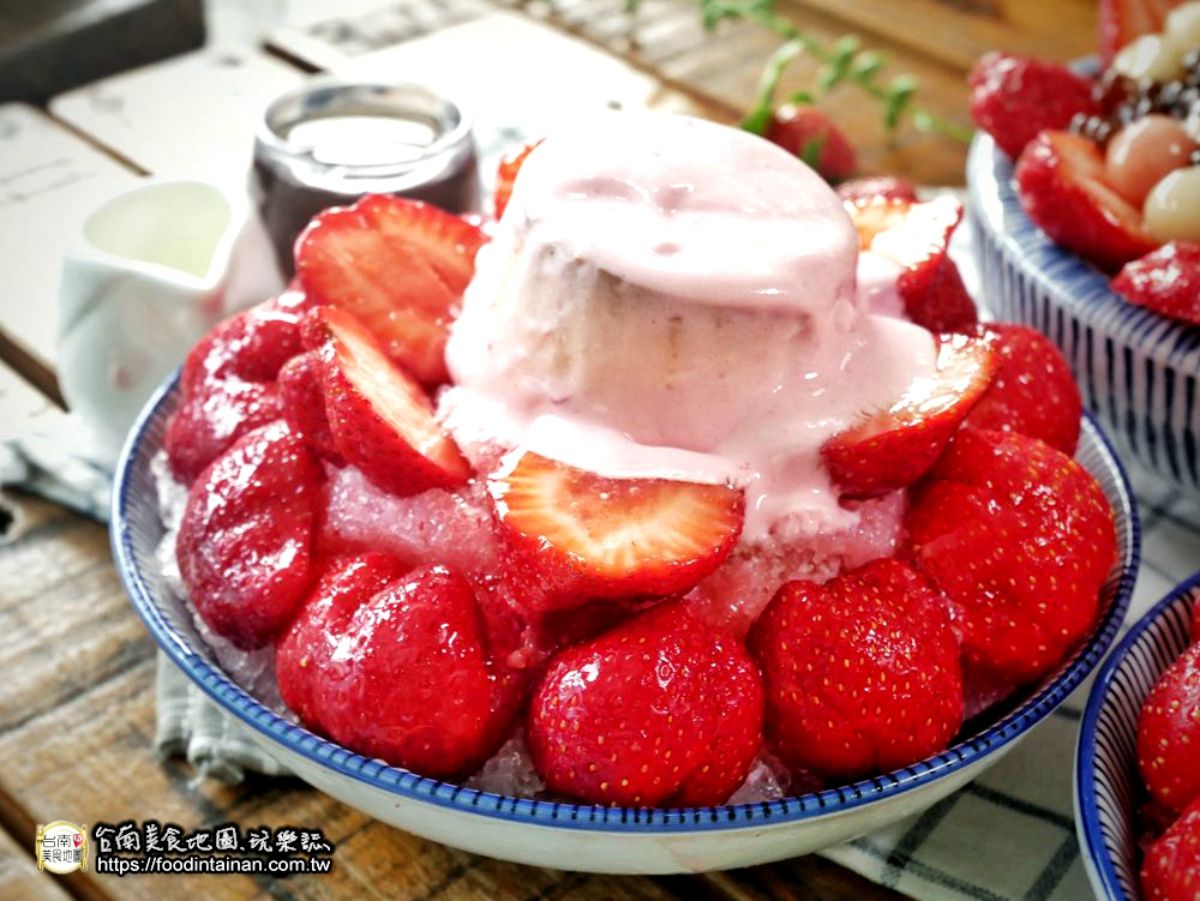 2026台南草莓甜點推薦10家！夢幻草莓蛋糕、爆量草莓冰、排隊草莓大福