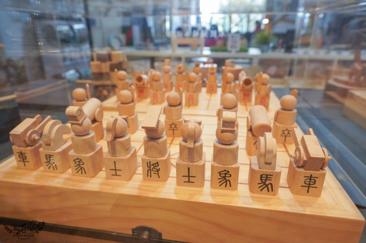 紙箱蓋出世界地標？台中10間超好拍觀光工廠：夢幻冰宮、巨型啤酒箱