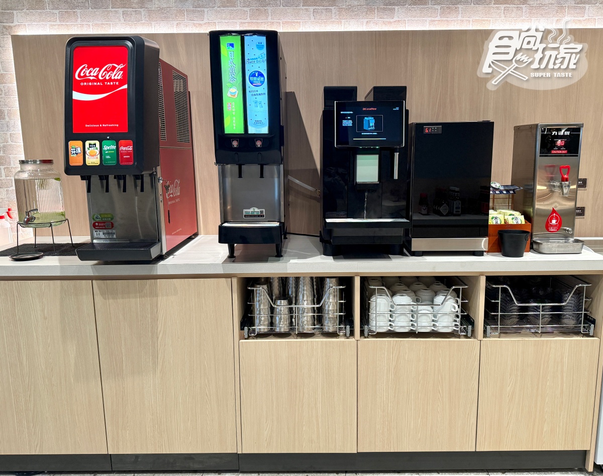 398元爽嗑排餐＋自助吧！新開幕雞腿排買一送一，水果、麵包、冰淇淋吃到飽