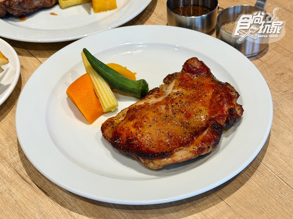 398元爽嗑排餐＋自助吧！新開幕雞腿排買一送一，水果、麵包、冰淇淋吃到飽