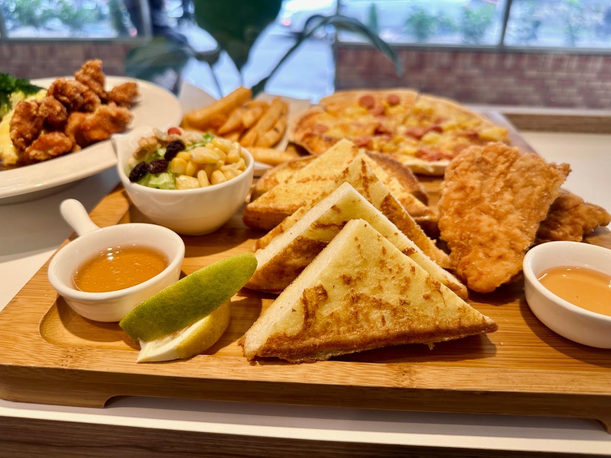 天元宮賞櫻後吃什麼？河景露臺第一排、巷弄隱藏版人氣早餐店，淡水早午餐10間推薦