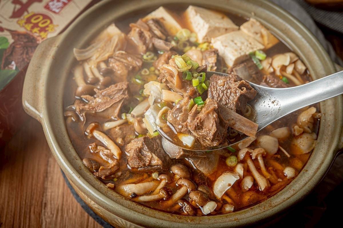 別只會吃義美、雅方！最強冷凍羊肉爐推薦Top10，這款肉多、湯頭濃郁