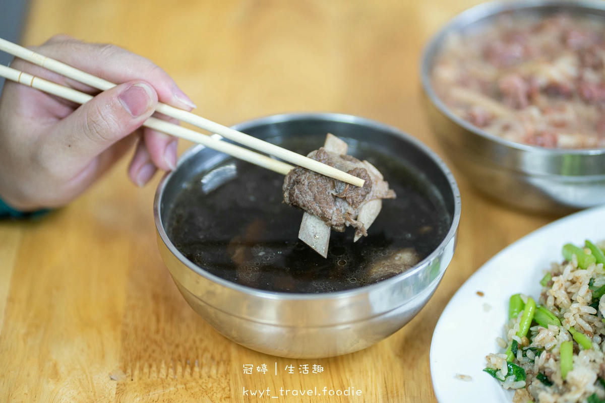 善化牛肉湯霸主是誰？５間現切溫體牛PK，加碼鑊氣炒飯、在地銅板美食