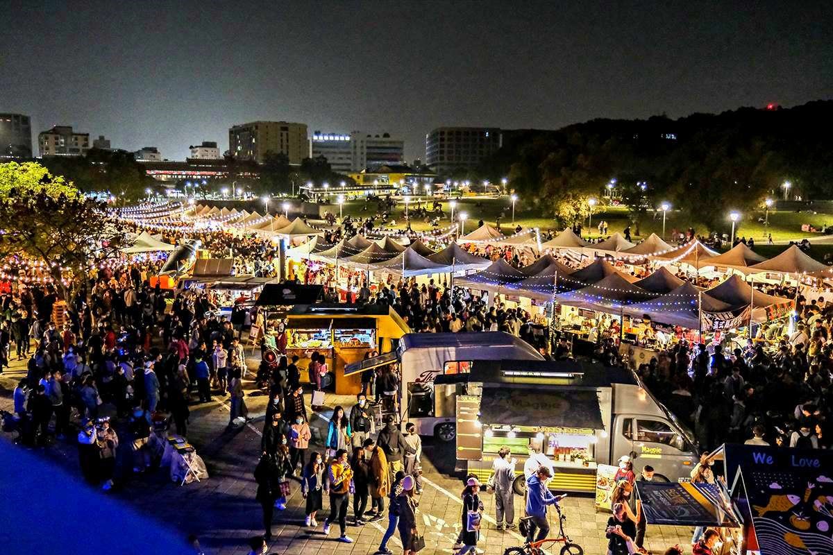 YouTuber痛風老饕聯名！ 台北最強「辦桌市集」快閃２天，超過40家美食集合