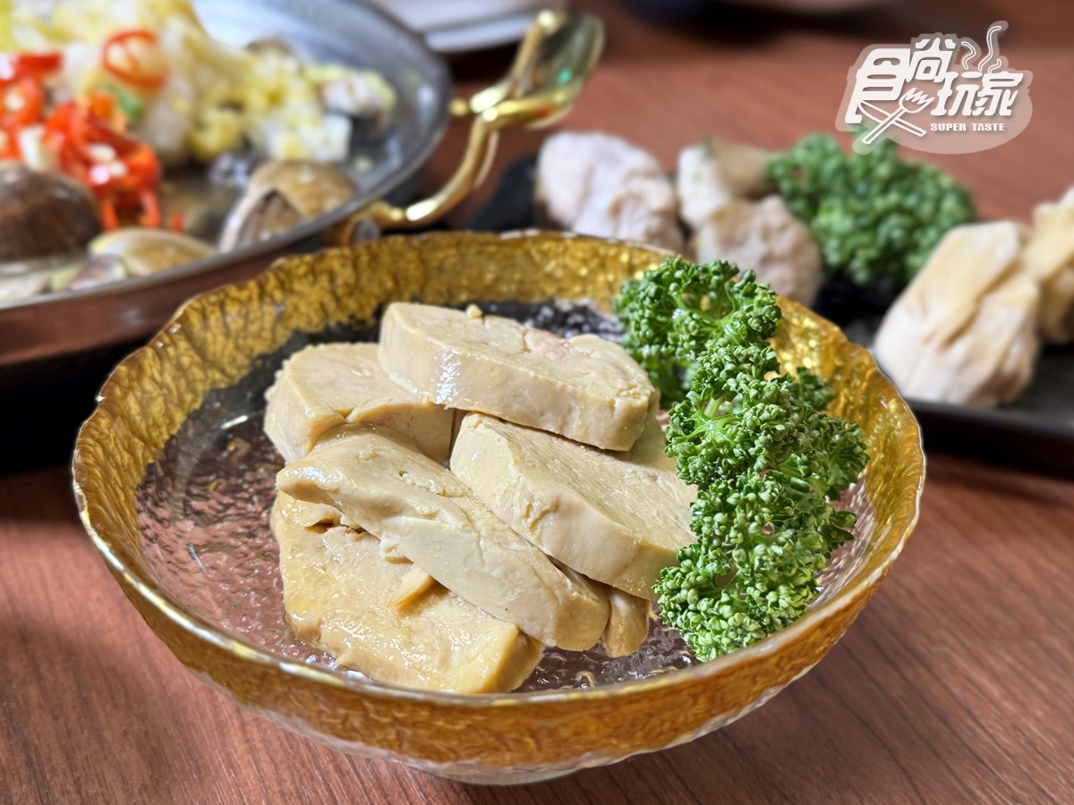 全新「港式火鍋」送活鮑魚！爆量卜卜鍋爽嗑「1.5斤蛤蜊」，６大必吃搶看