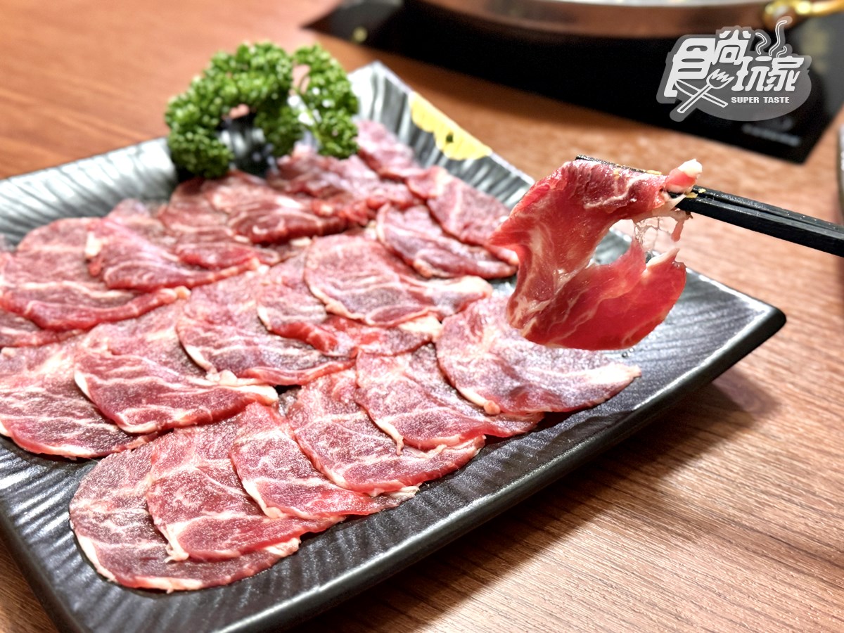 全新「港式火鍋」送活鮑魚！爆量卜卜鍋爽嗑「1.5斤蛤蜊」，６大必吃搶看