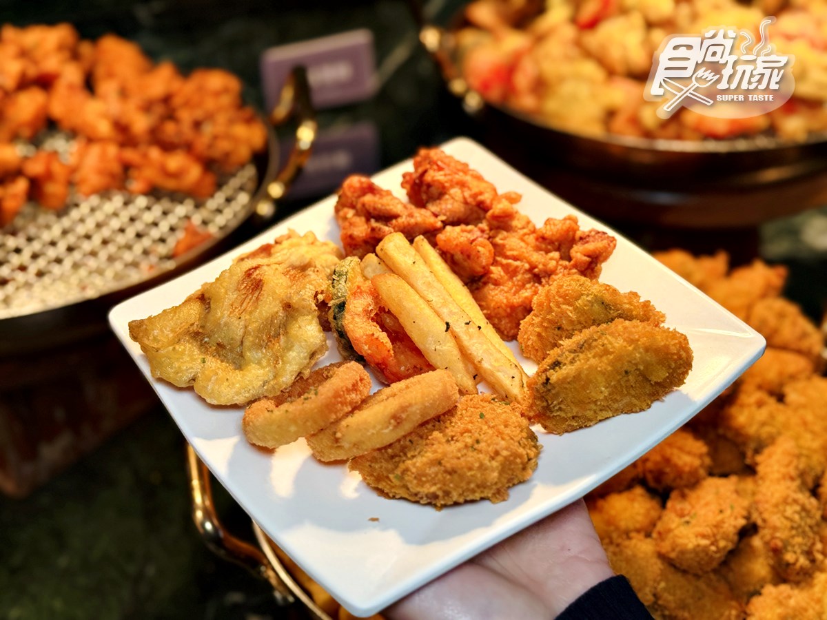 「南霸天火鍋」草莓吃到飽！百款草莓甜點＋自助吧暢吃，現切肉品、海鮮無限夾