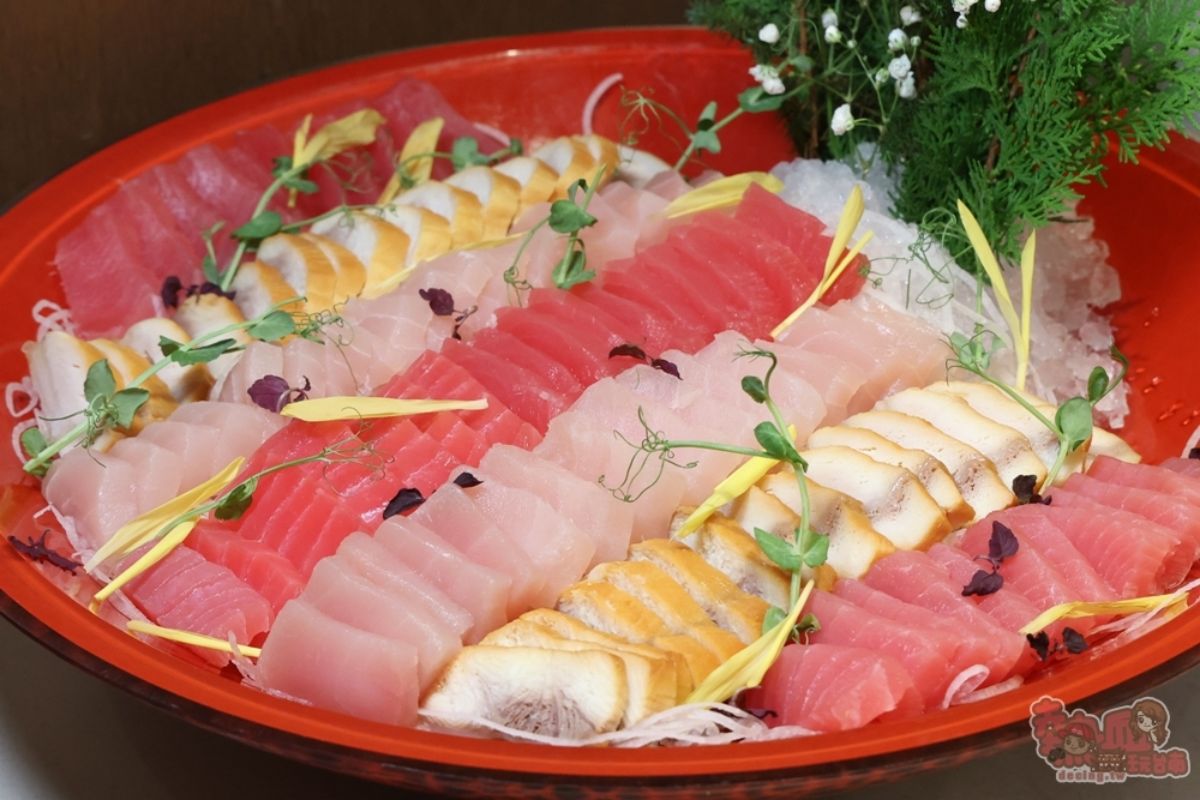 台南CP值最高「五星飯店吃到飽」！平日最低730元起，爽嗑烤鰻魚、焗烤生蠔