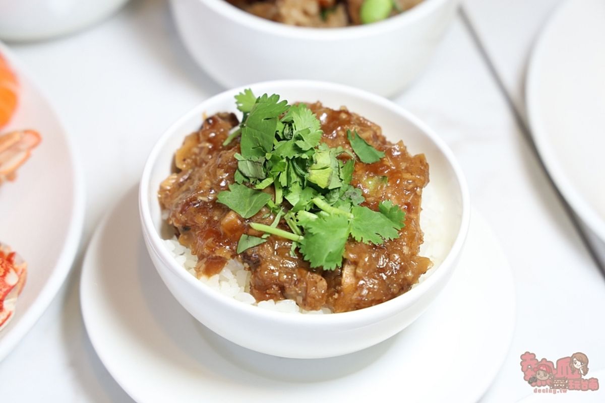 台南CP值最高「五星飯店吃到飽」！平日最低730元起，爽嗑烤鰻魚、焗烤生蠔